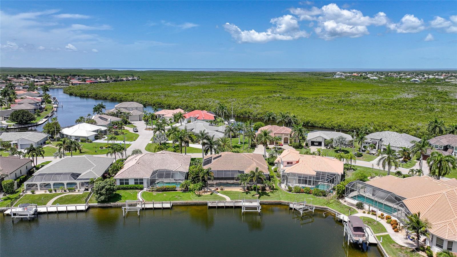 BURNT STORE ISLES SEC 15 - Residential