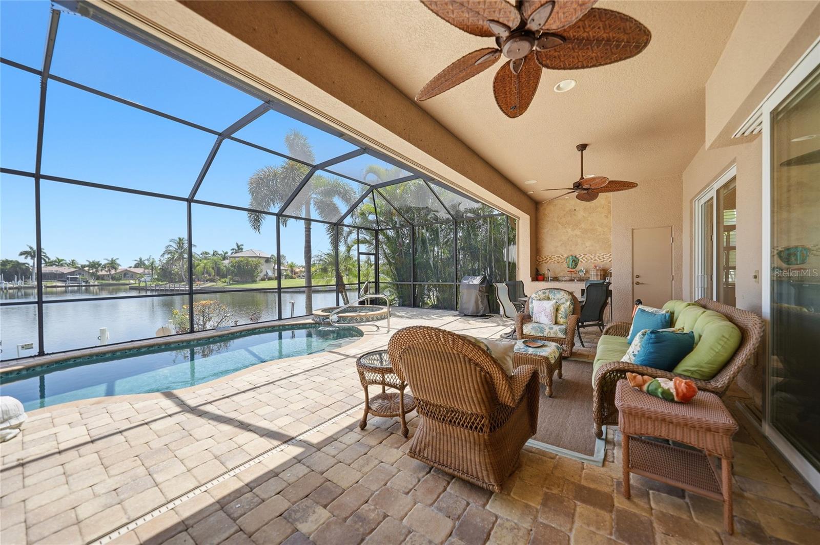 BURNT STORE ISLES SEC 15 - Residential