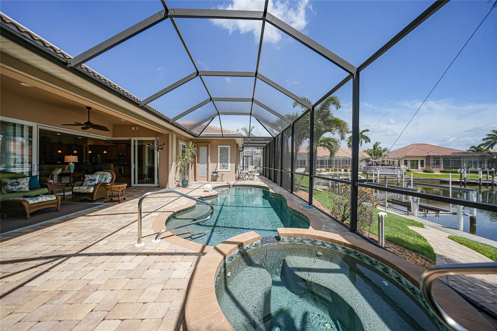 BURNT STORE ISLES SEC 15 - Residential