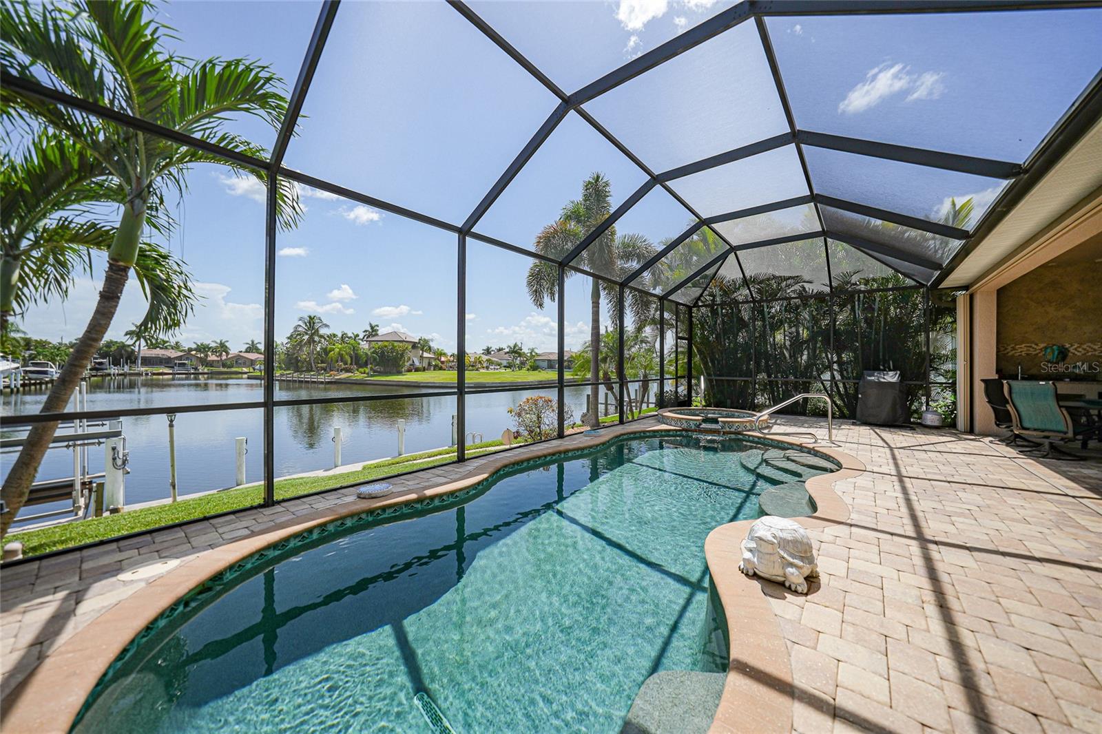 BURNT STORE ISLES SEC 15 - Residential