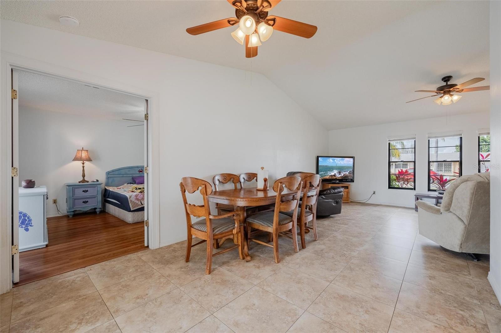WATERWAY ESTS/FT MYERS - Residential