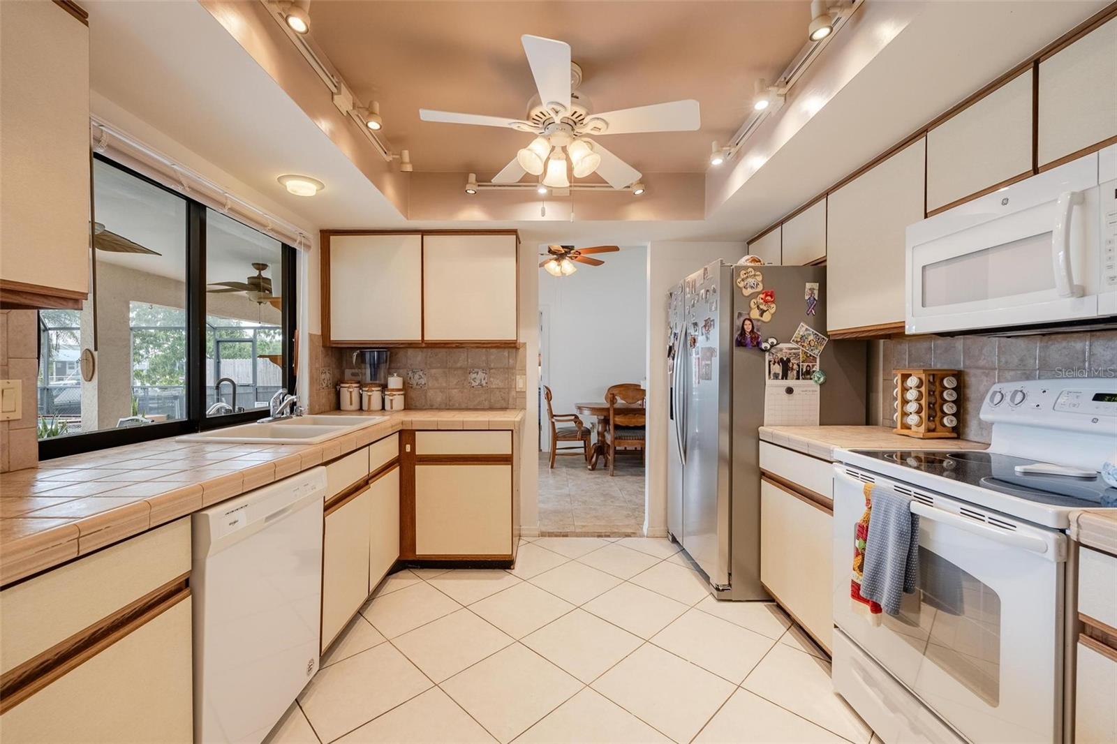WATERWAY ESTS/FT MYERS - Residential