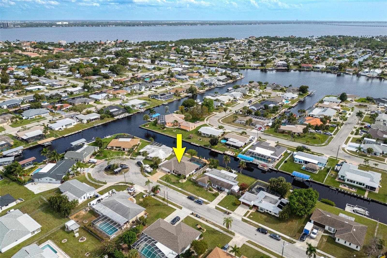 WATERWAY ESTS/FT MYERS - Residential