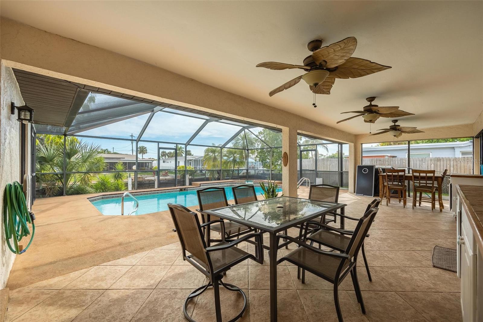 WATERWAY ESTS/FT MYERS - Residential