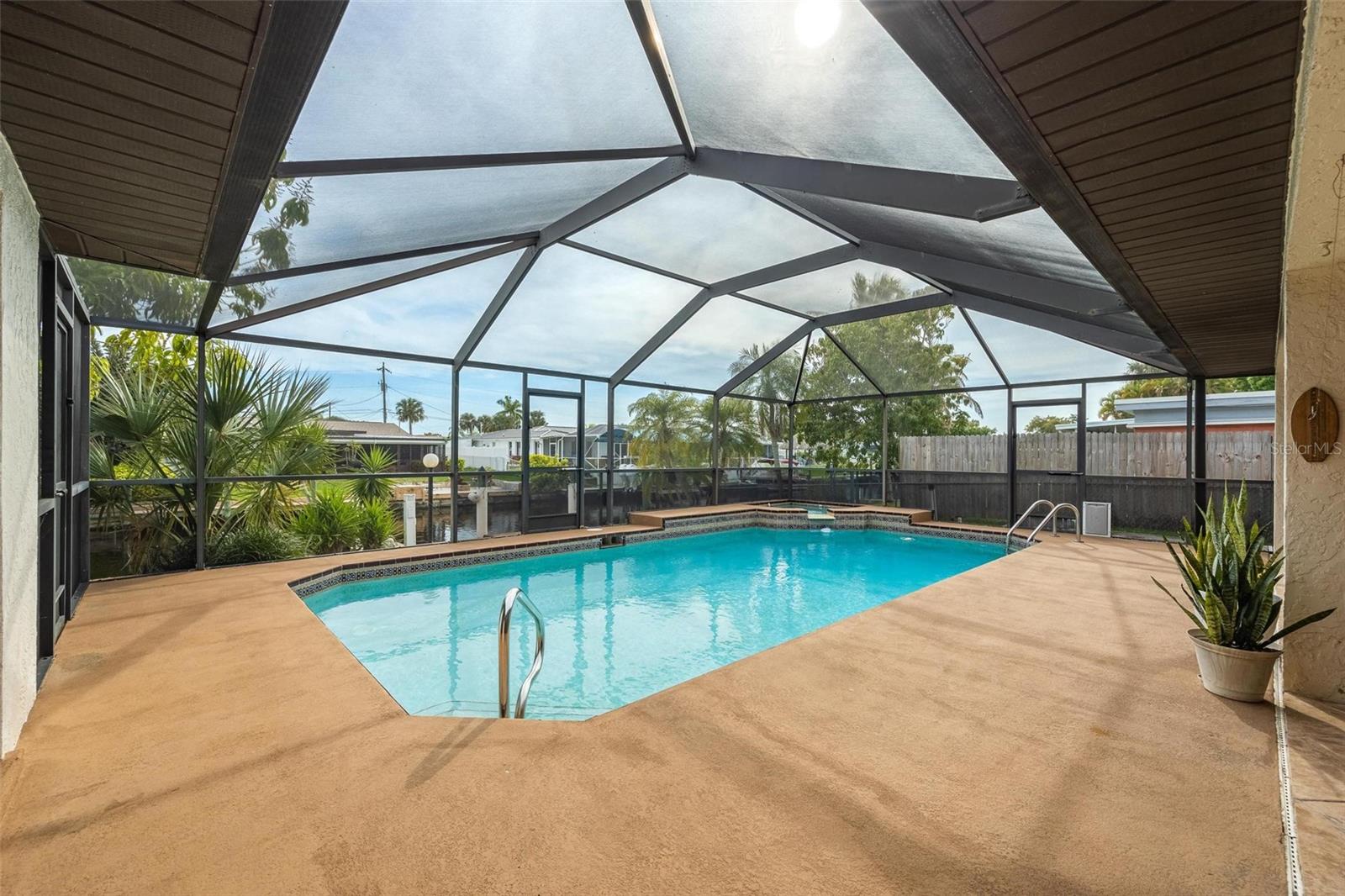 WATERWAY ESTS/FT MYERS - Residential