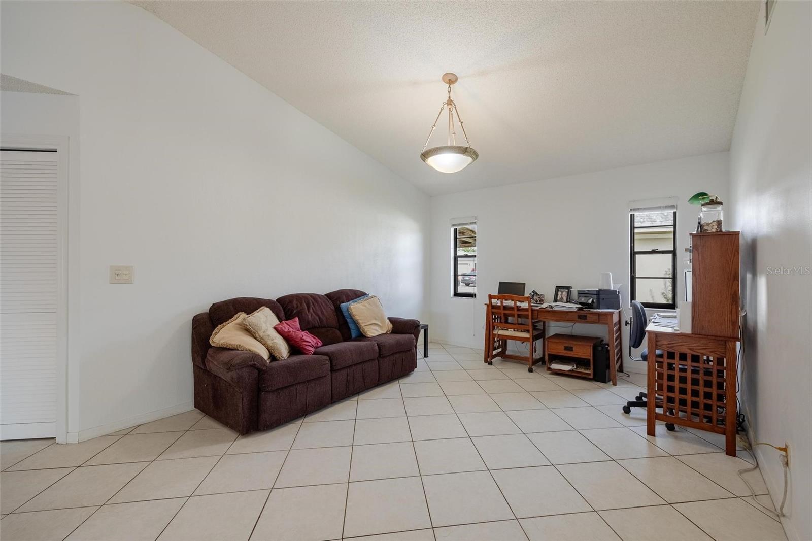 WATERWAY ESTS/FT MYERS - Residential
