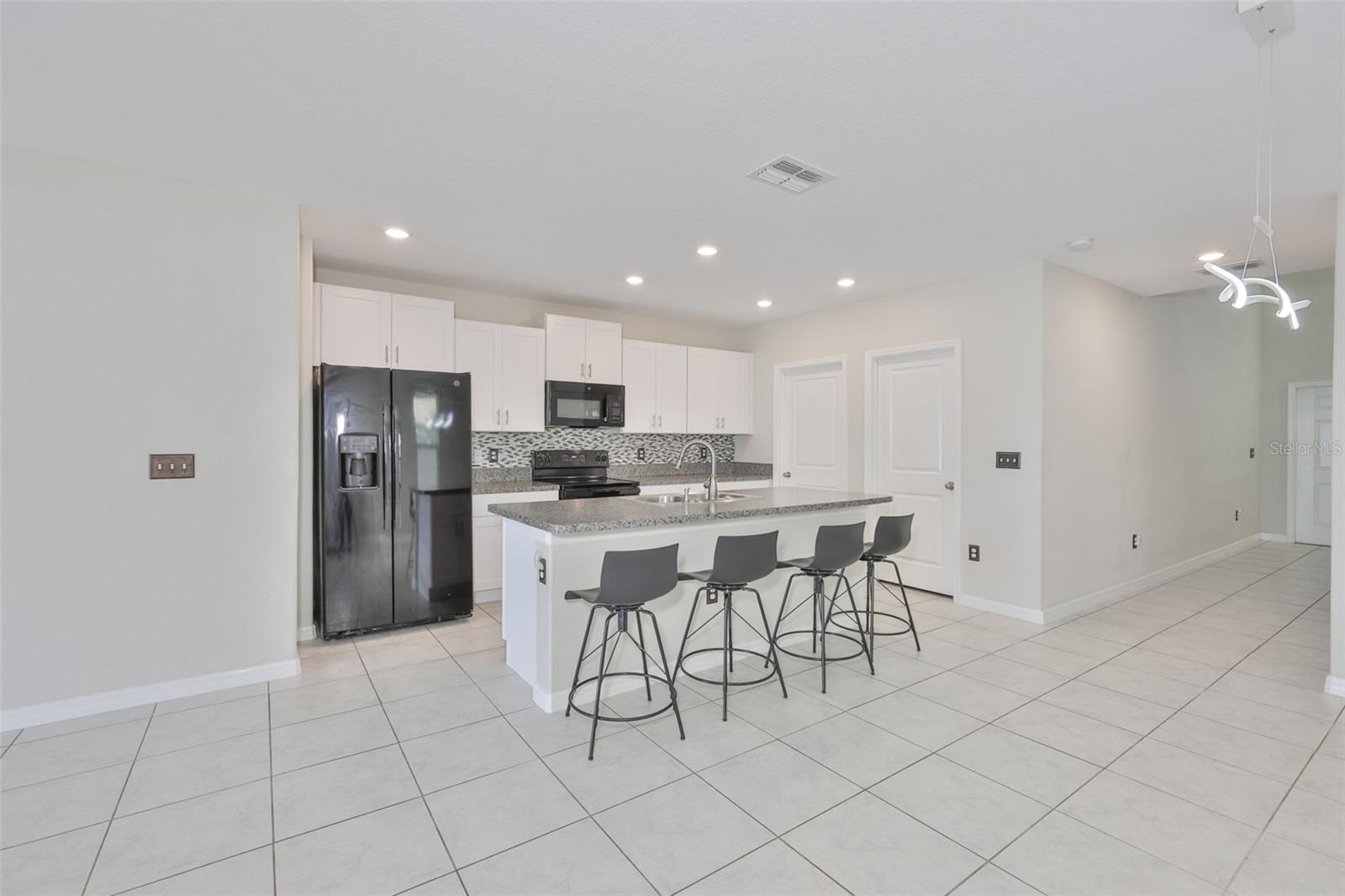 SHELL COVE PH 1 - Residential Lease