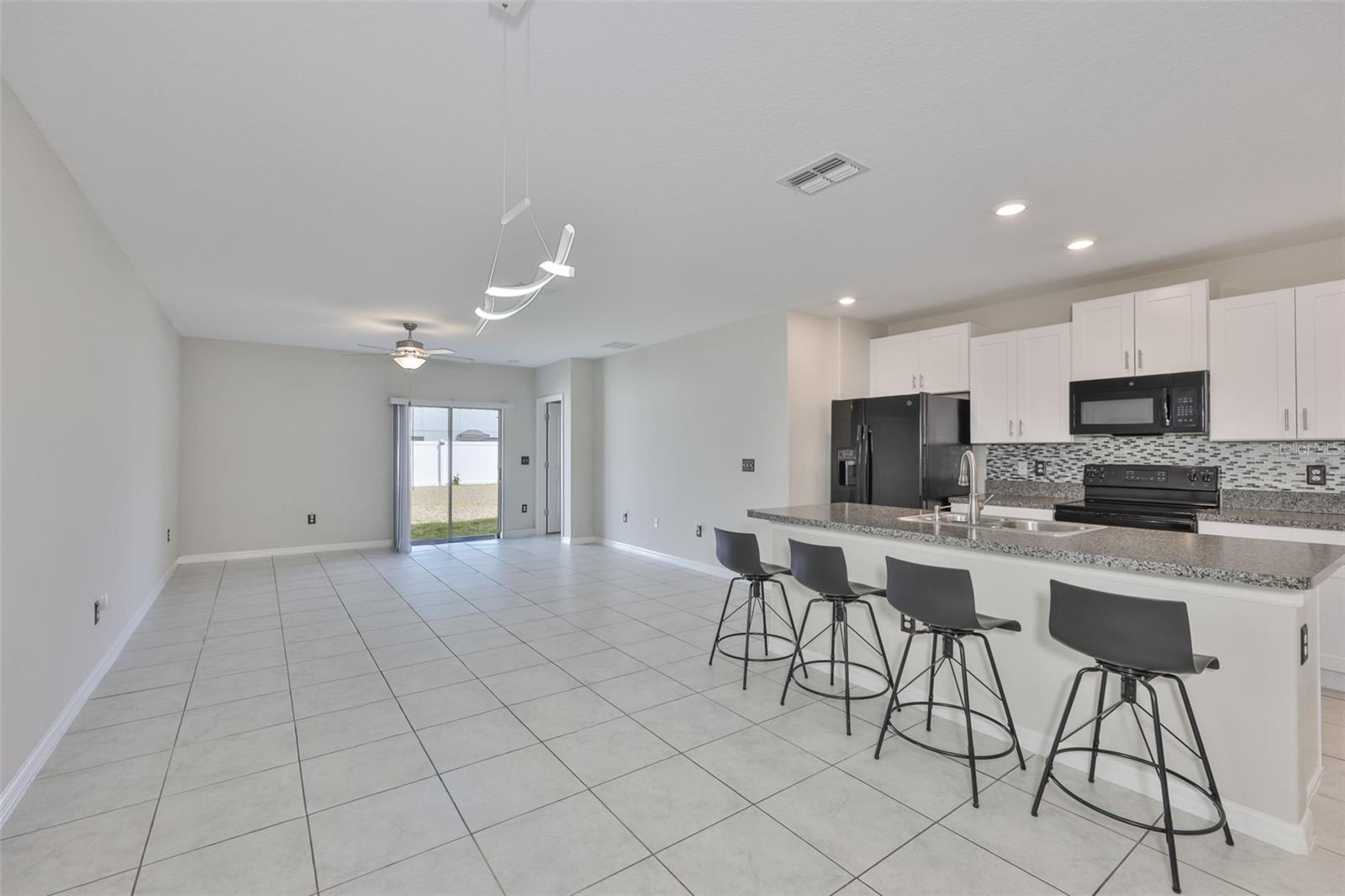 SHELL COVE PH 1 - Residential Lease