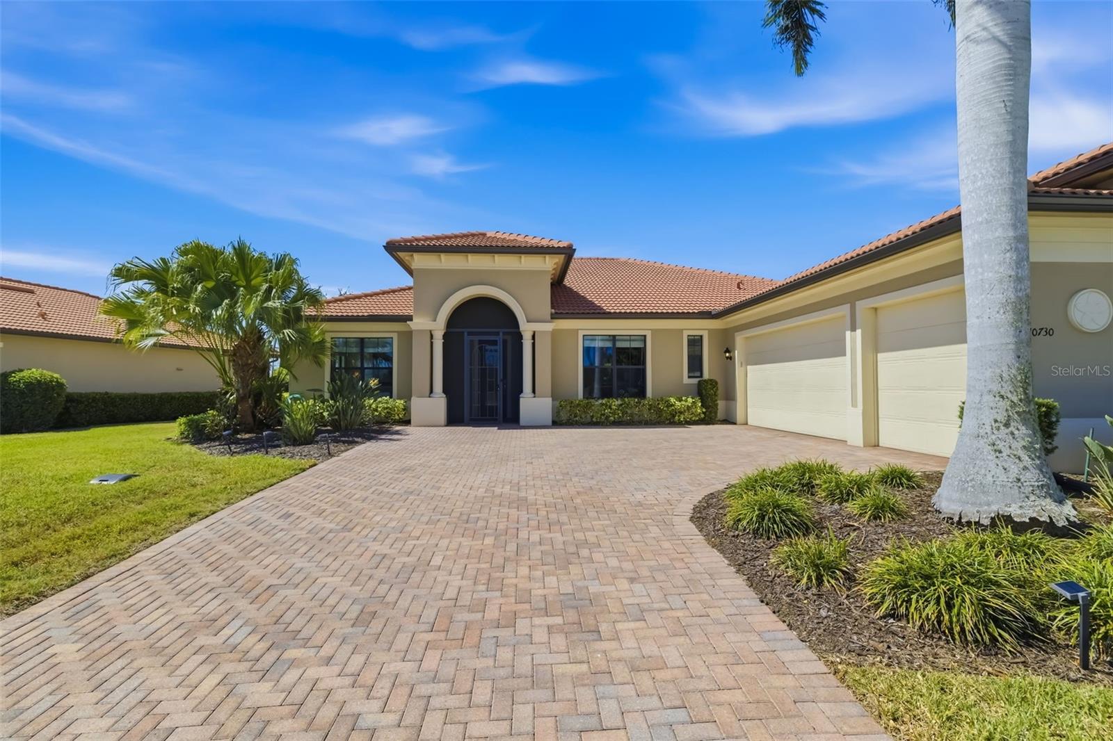 SARASOTA NATIONAL - Residential