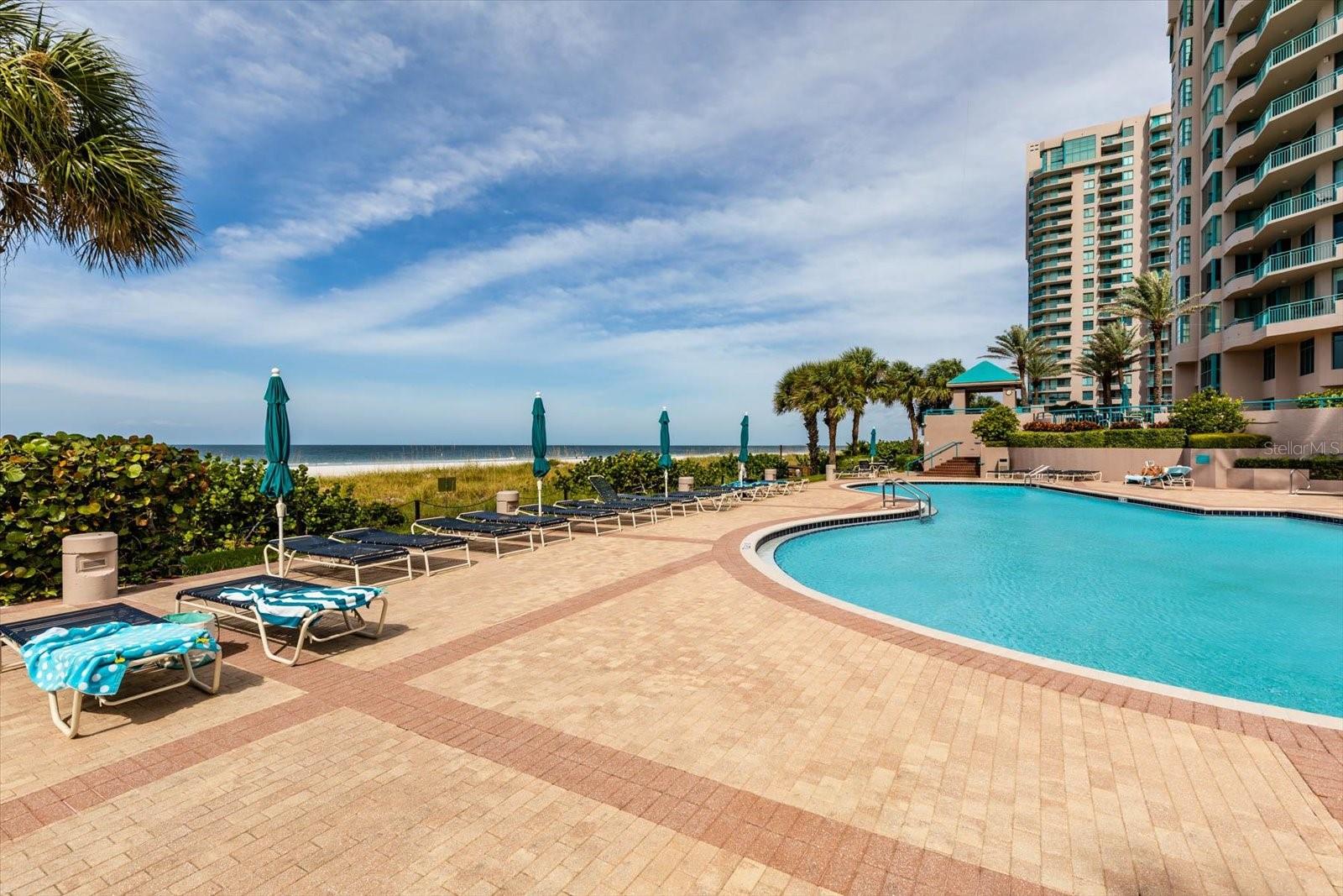 ULTIMAR THREE CONDO - Residential
