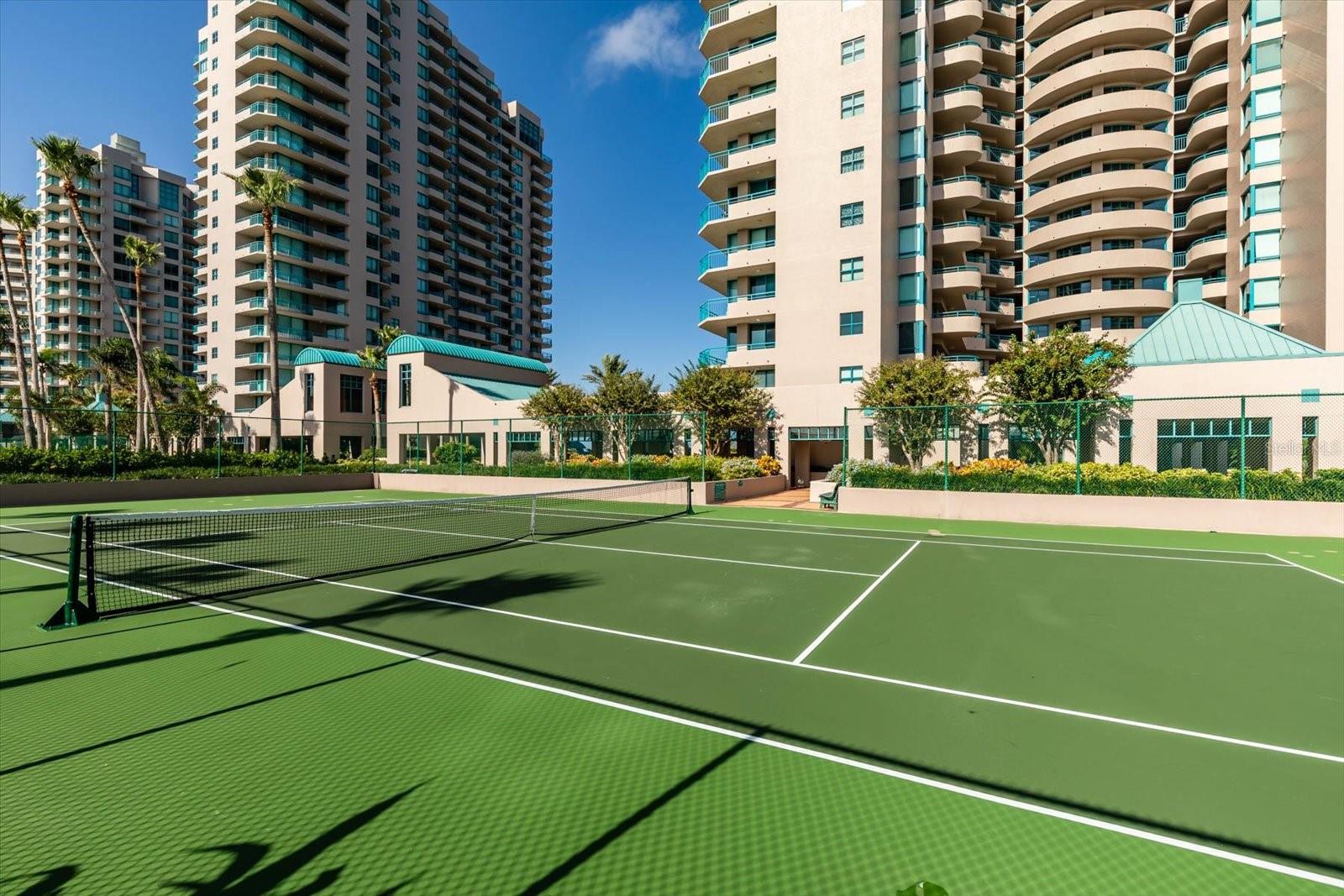 ULTIMAR THREE CONDO - Residential