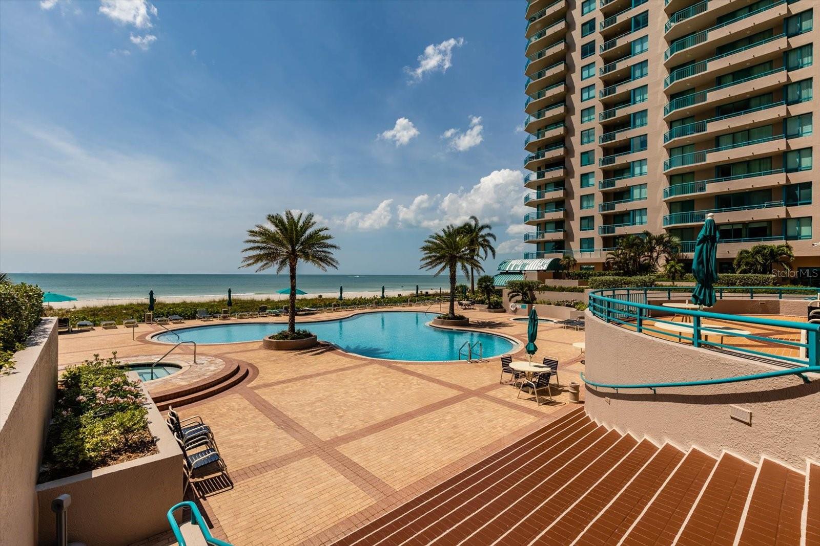 ULTIMAR THREE CONDO - Residential
