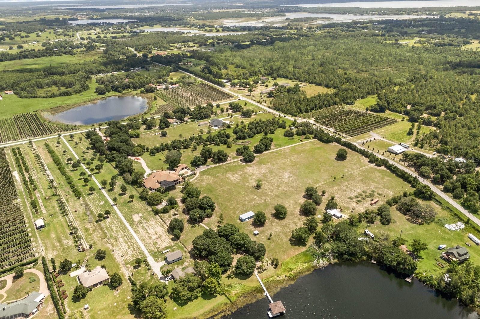 POSTAL GROVES - Residential