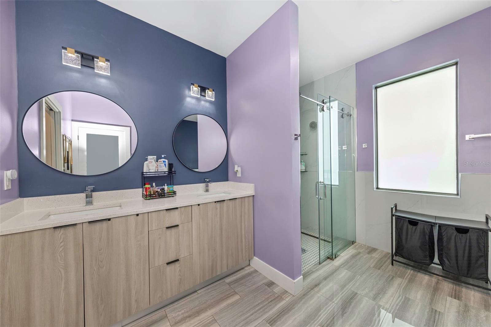 CARLTON TERRACE - Residential