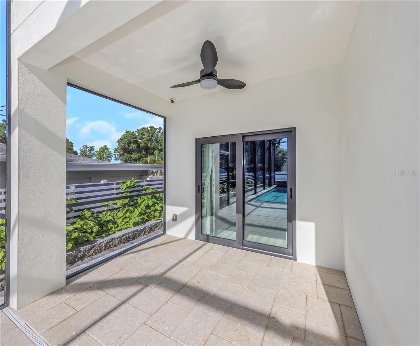CARLTON TERRACE - Residential