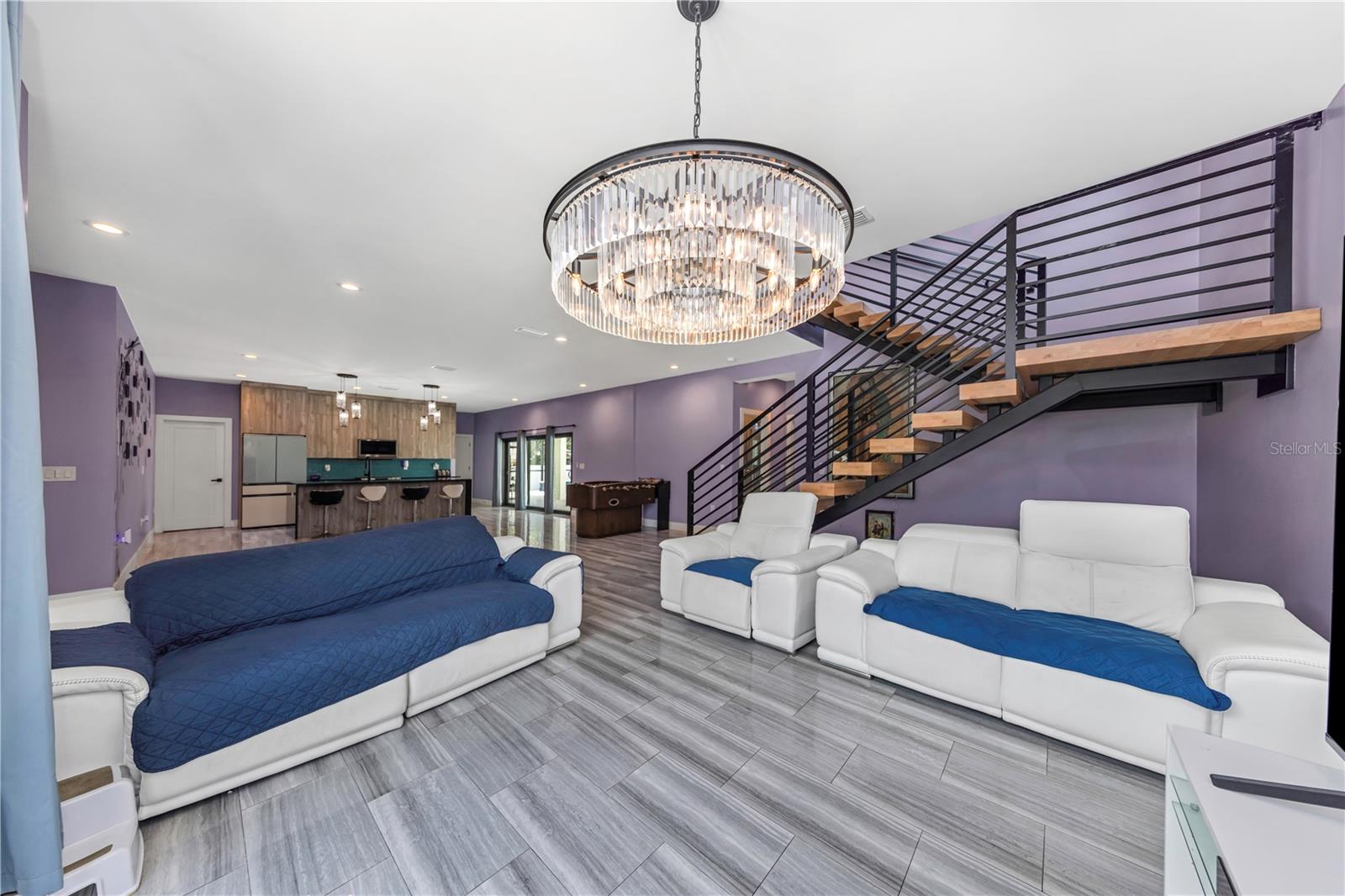 CARLTON TERRACE - Residential