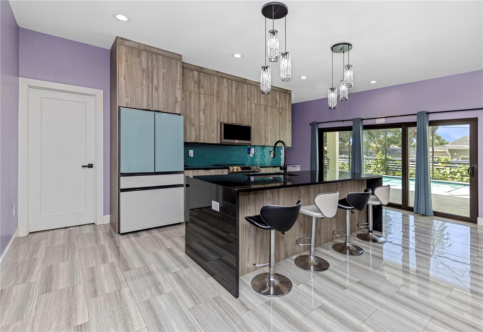 CARLTON TERRACE - Residential