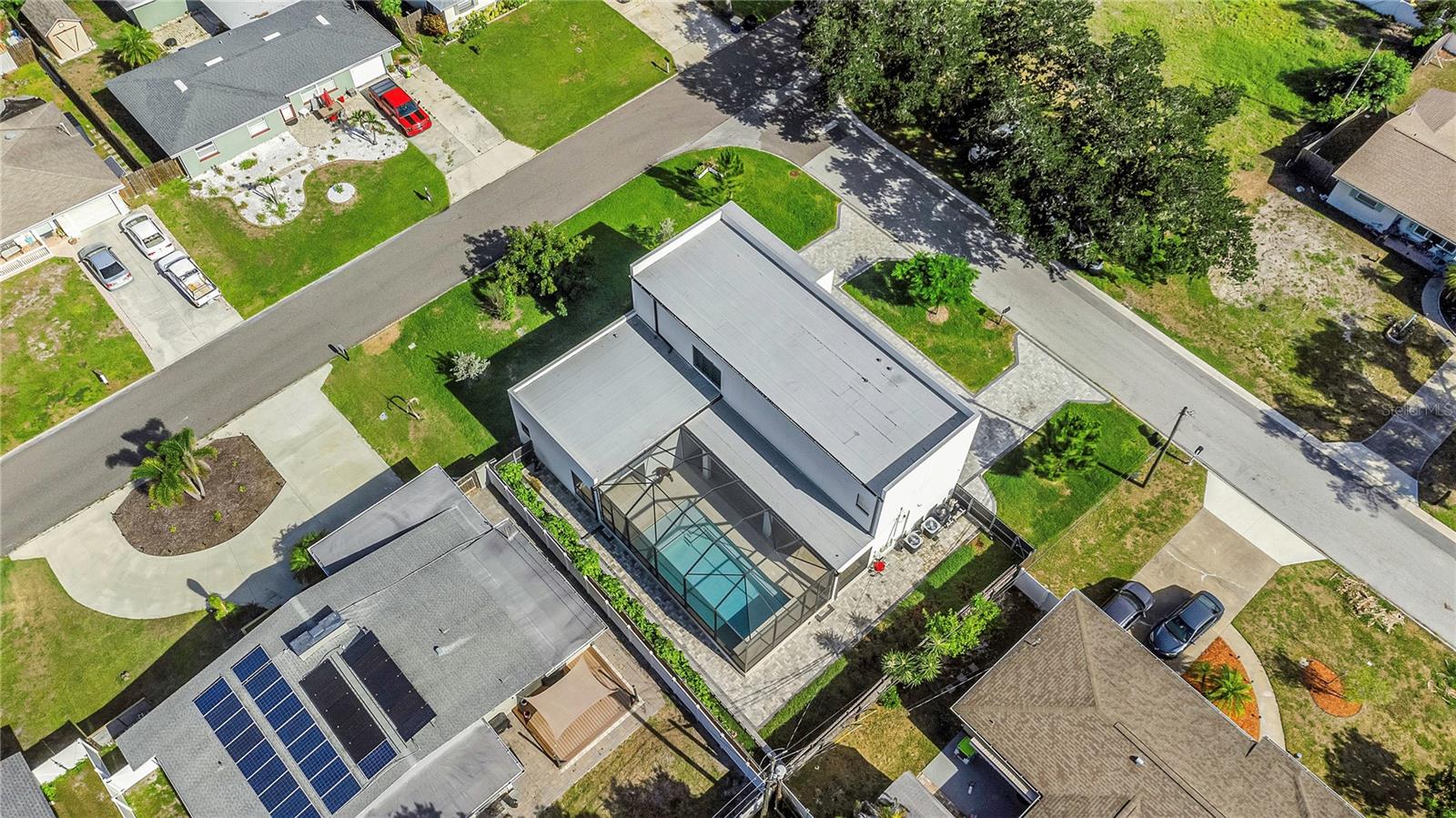 CARLTON TERRACE - Residential