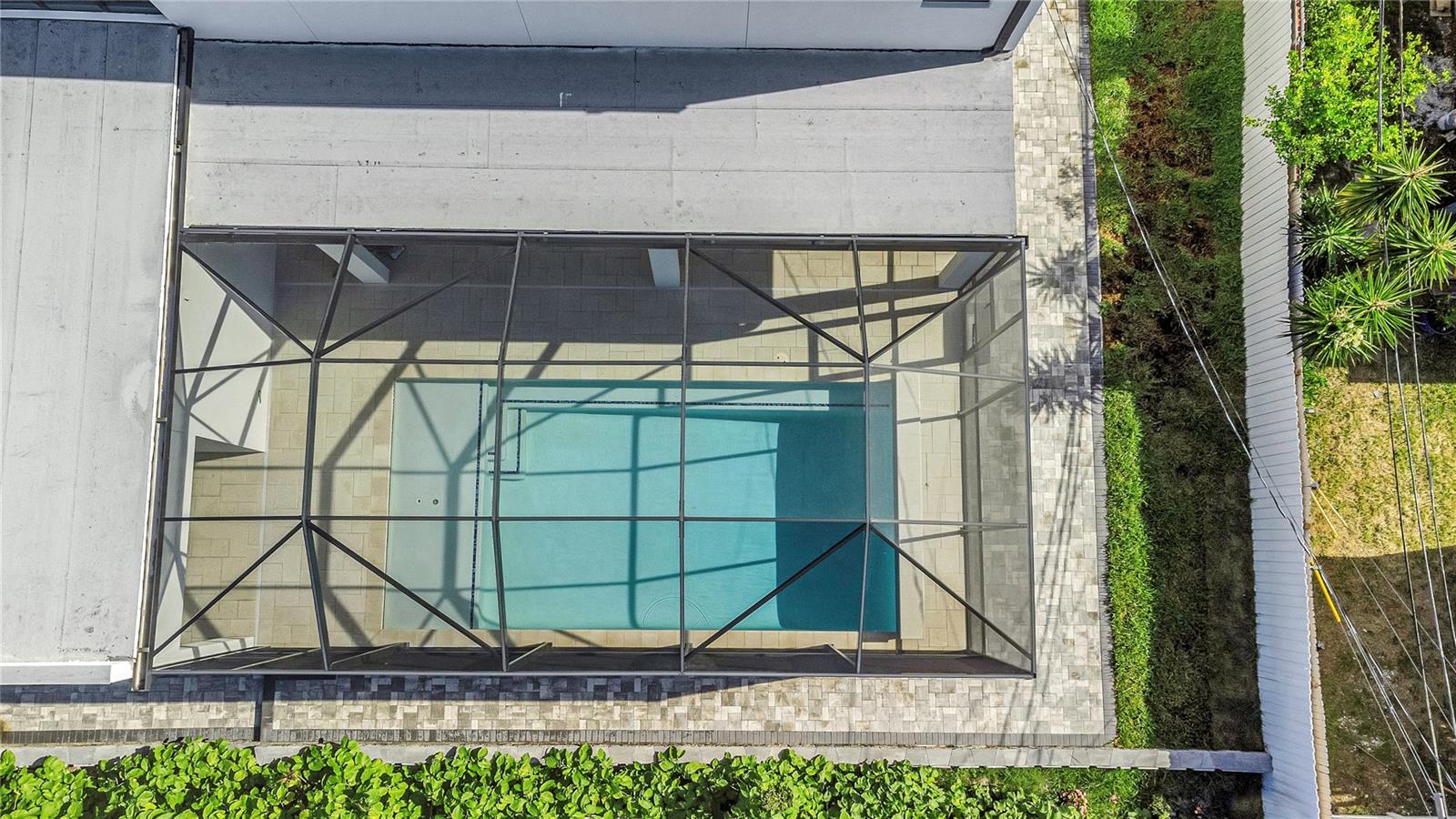 CARLTON TERRACE - Residential