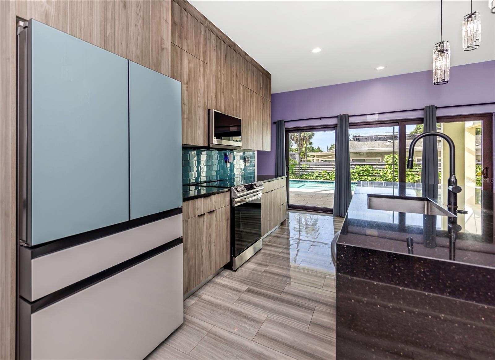 CARLTON TERRACE - Residential