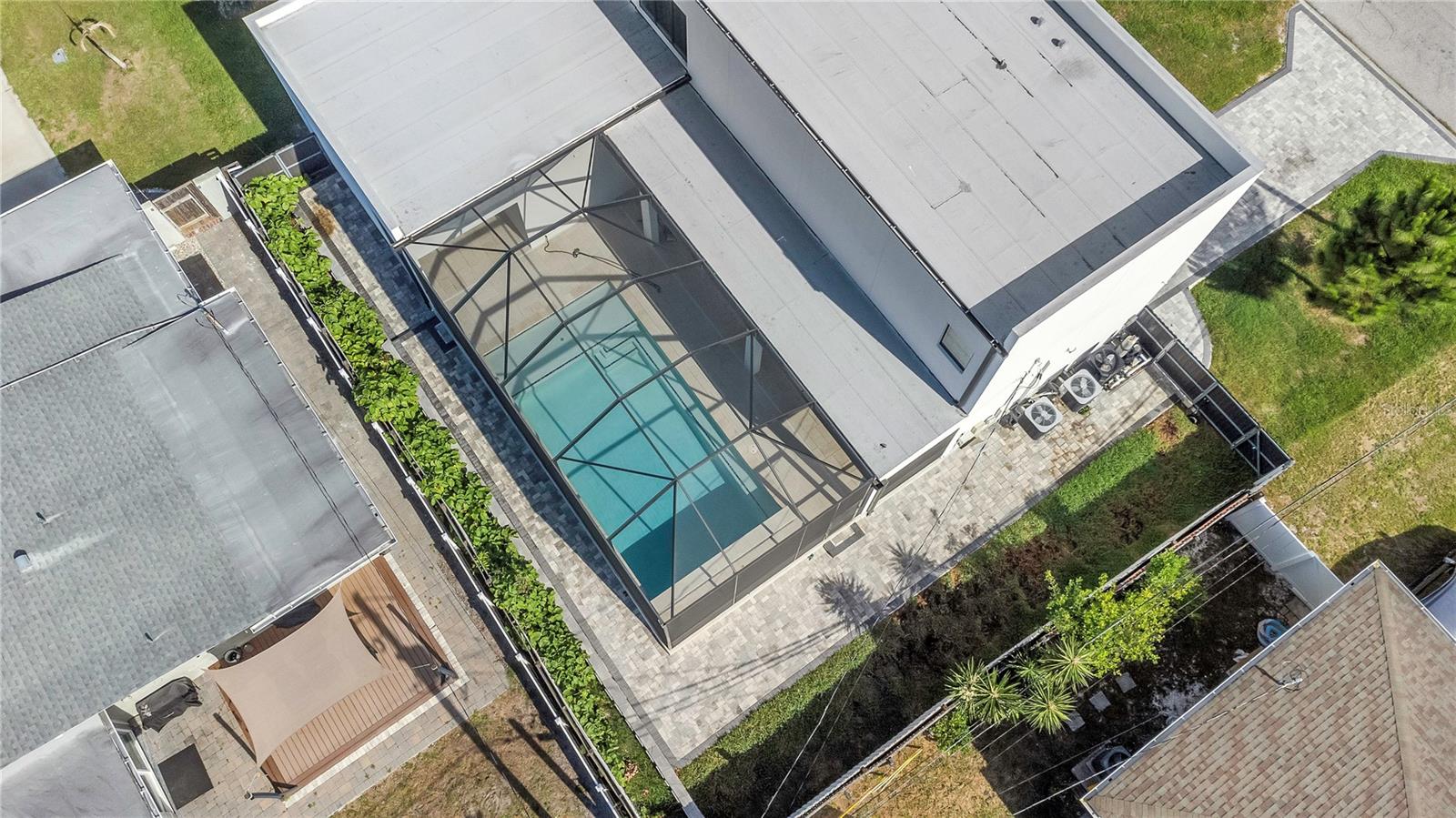 CARLTON TERRACE - Residential