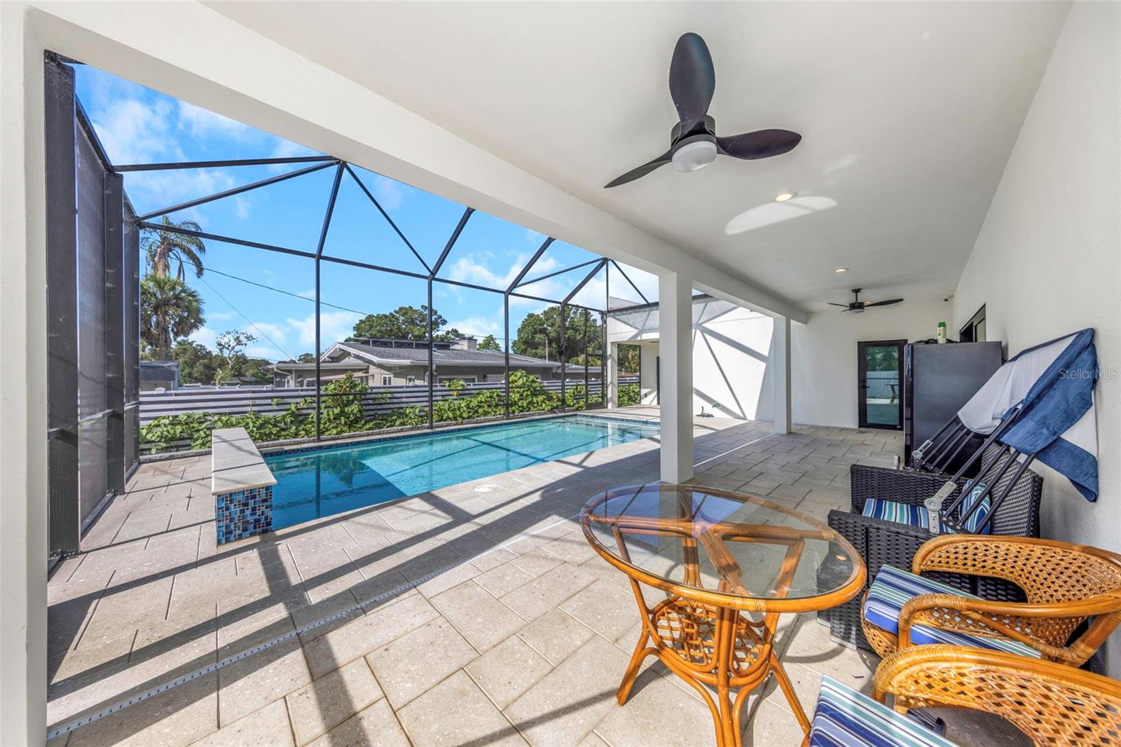 CARLTON TERRACE - Residential