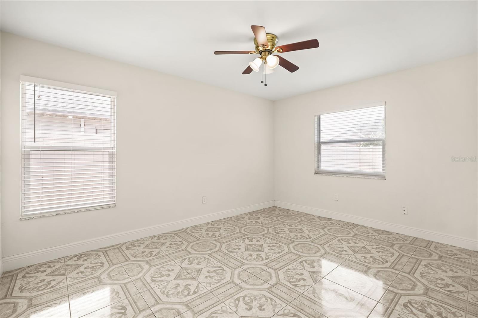 MEADOW WOODS VILLAGE 10 - Residential