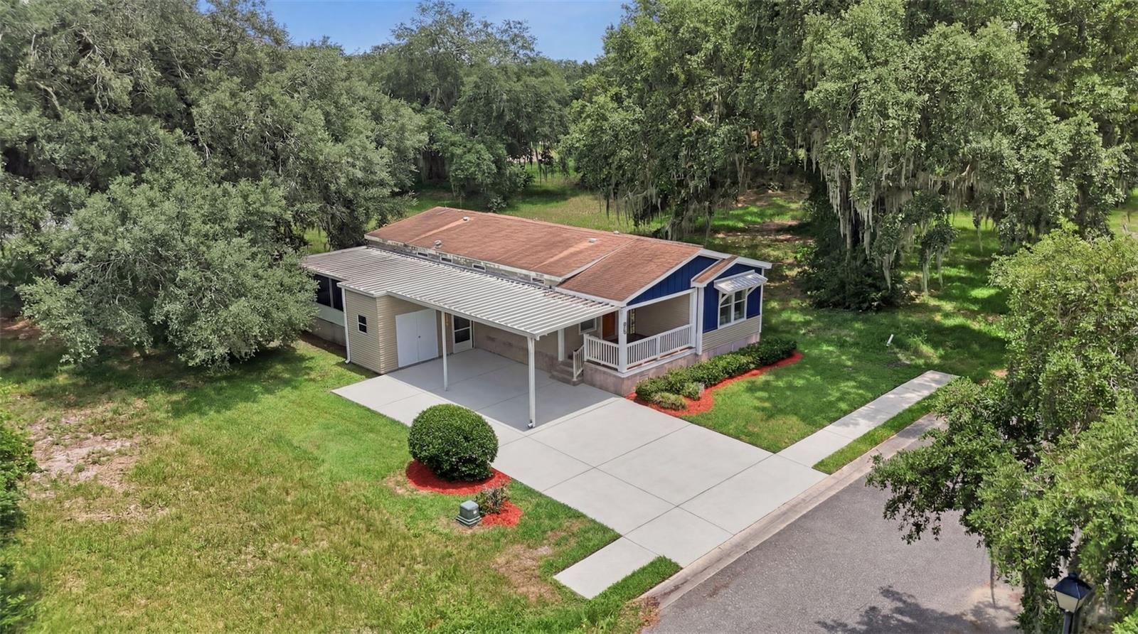 ASTATULA MEADOWS SUB - Residential