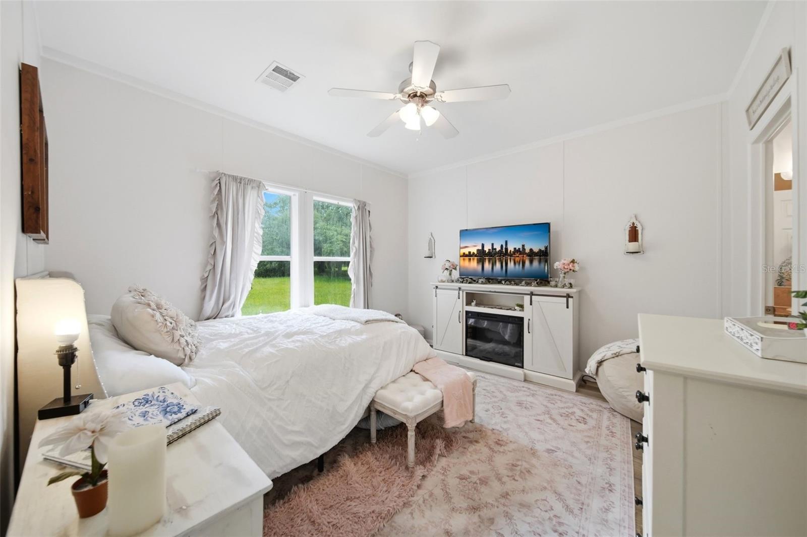 ASTATULA MEADOWS SUB - Residential
