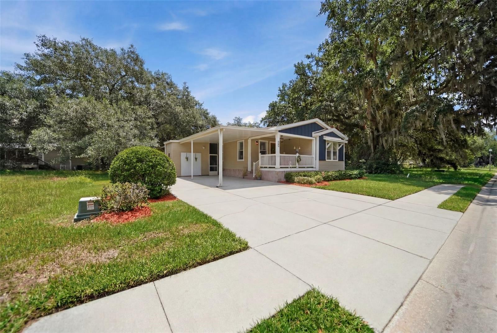 ASTATULA MEADOWS SUB - Residential