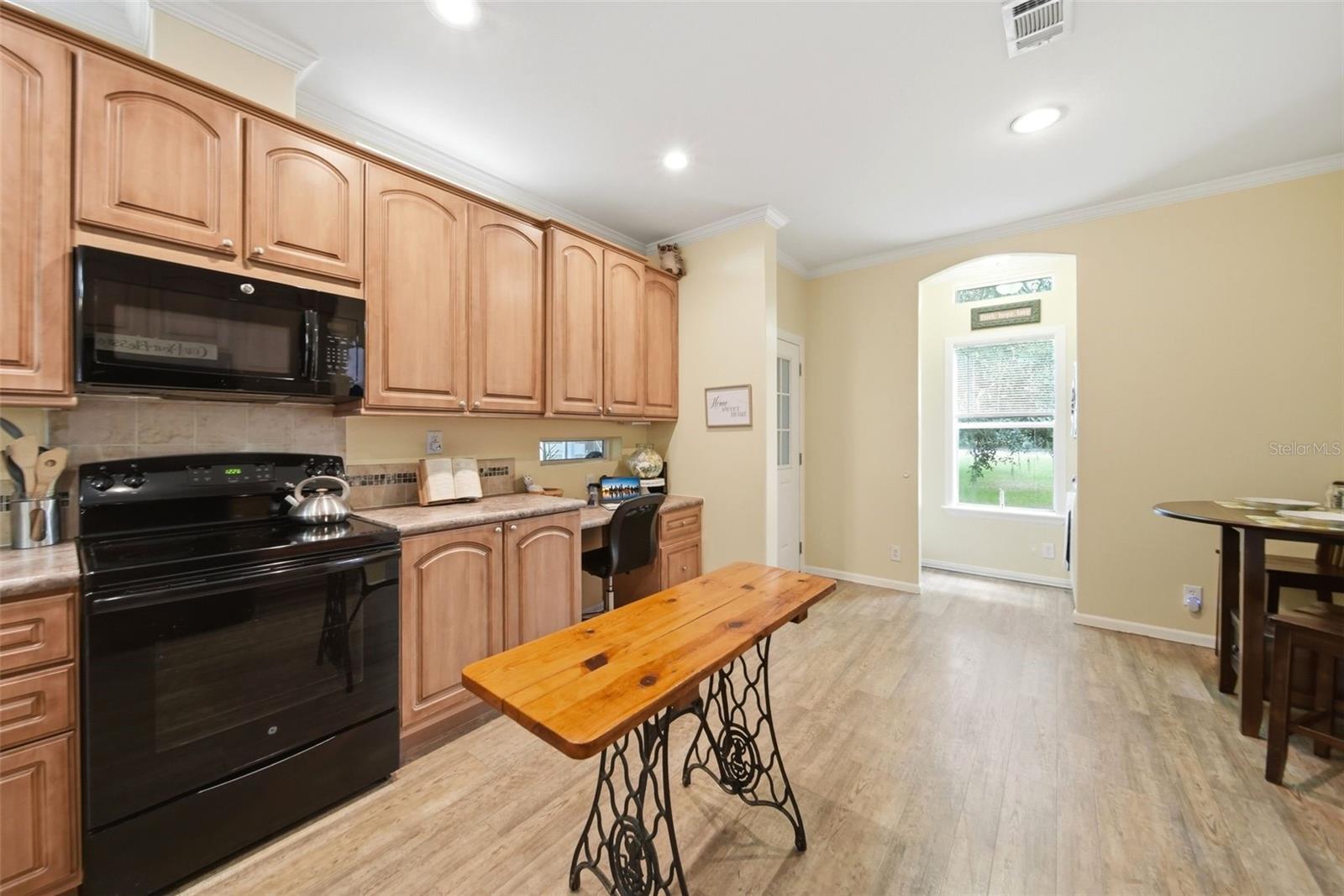 ASTATULA MEADOWS SUB - Residential