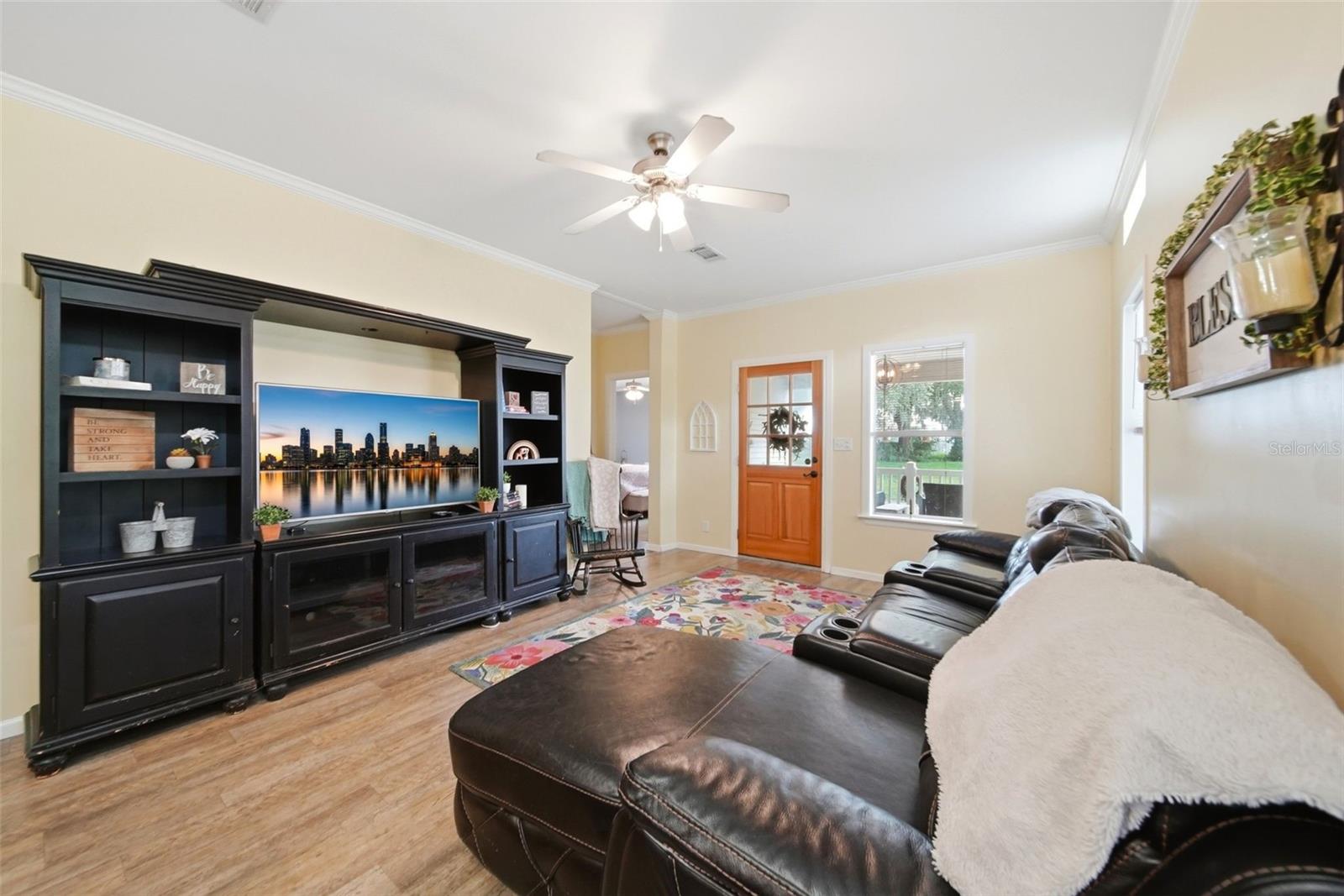 ASTATULA MEADOWS SUB - Residential