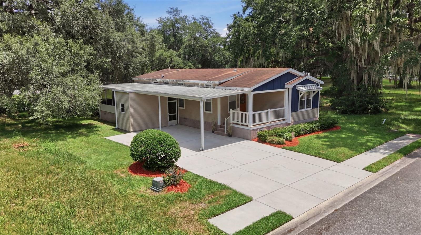 ASTATULA MEADOWS SUB - Residential