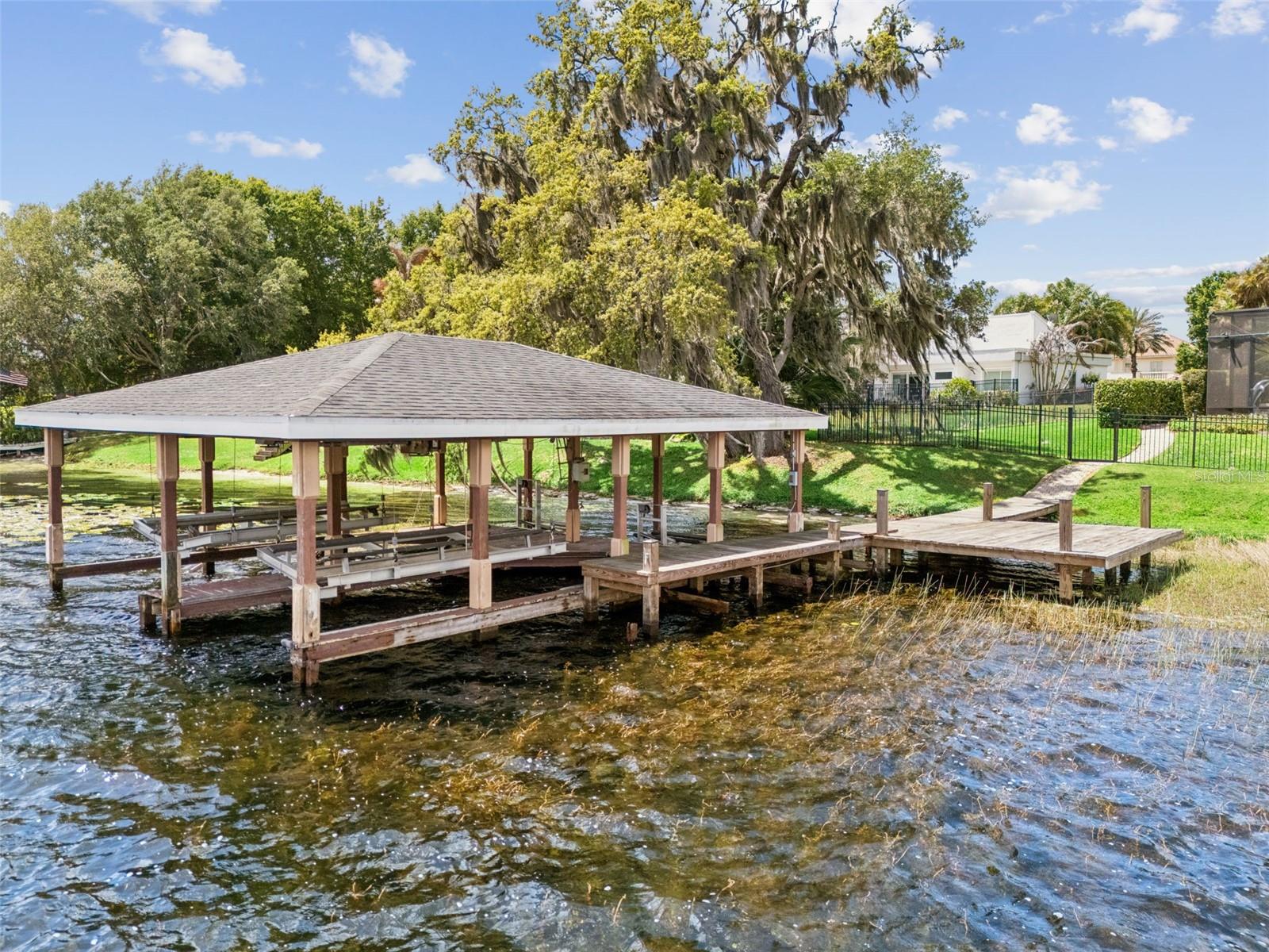 DOWN POINT SUB - Residential