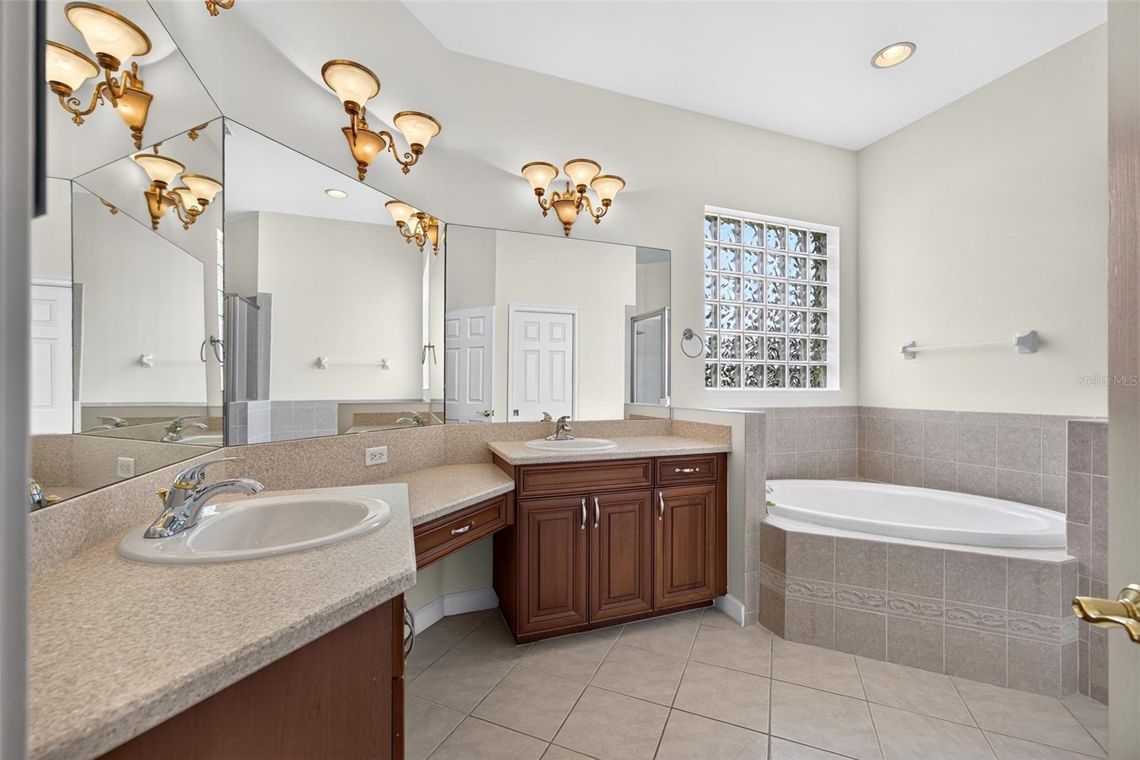 VENETIAN GOLF & RIVER CLUB PH 03I - Residential
