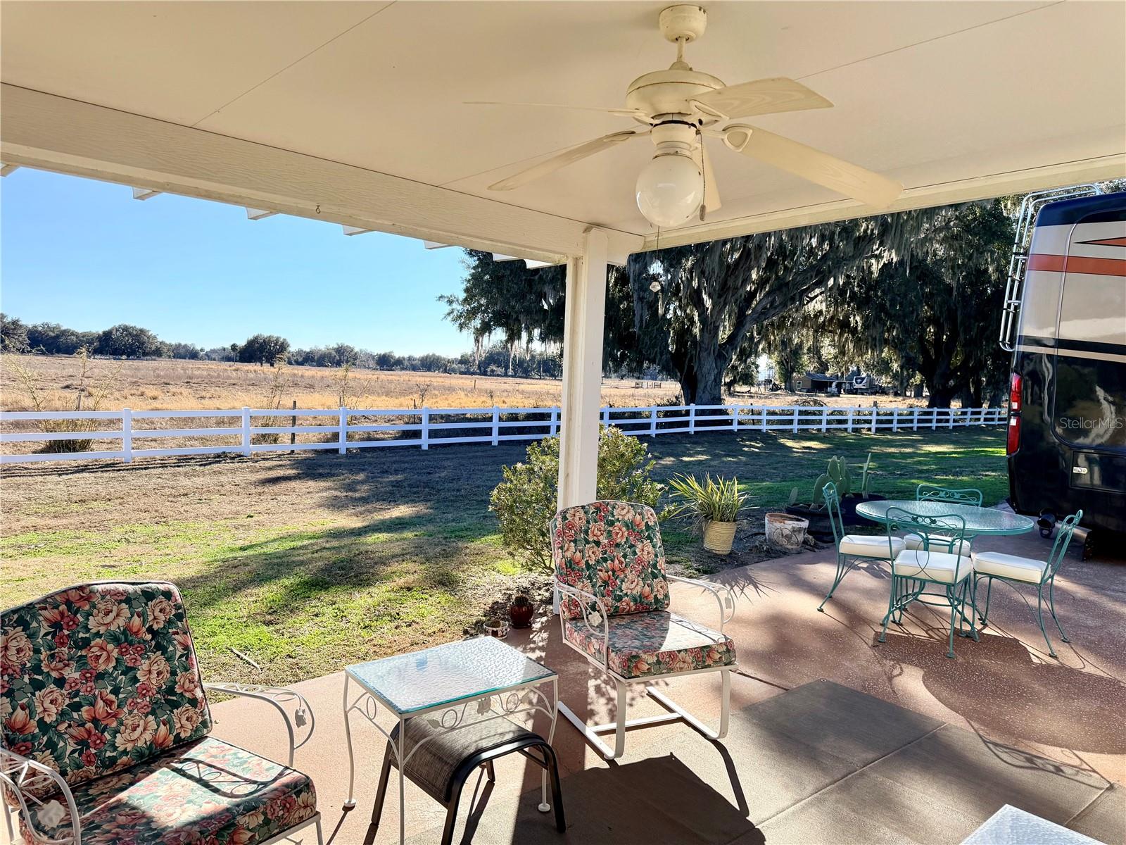 FLORIDA GRANDE MOTOR COACH RESIDENCE - Land