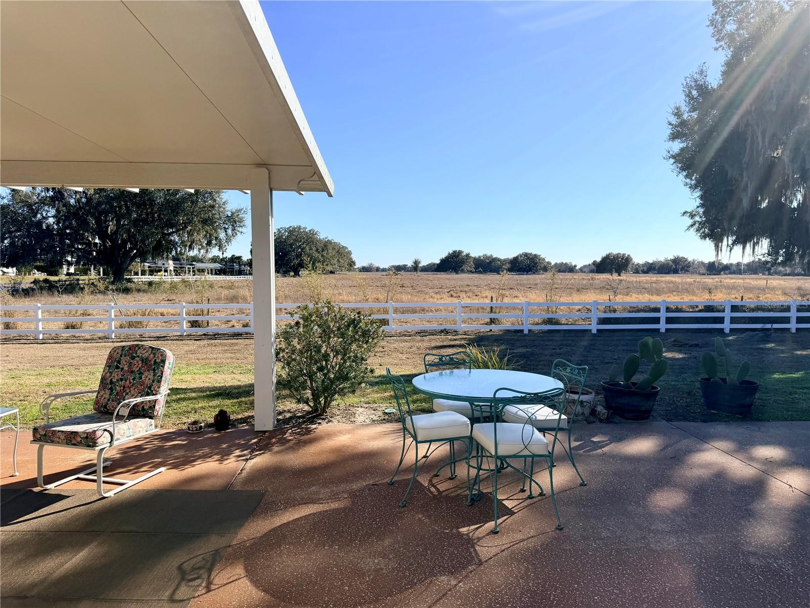 FLORIDA GRANDE MOTOR COACH RESIDENCE - Land