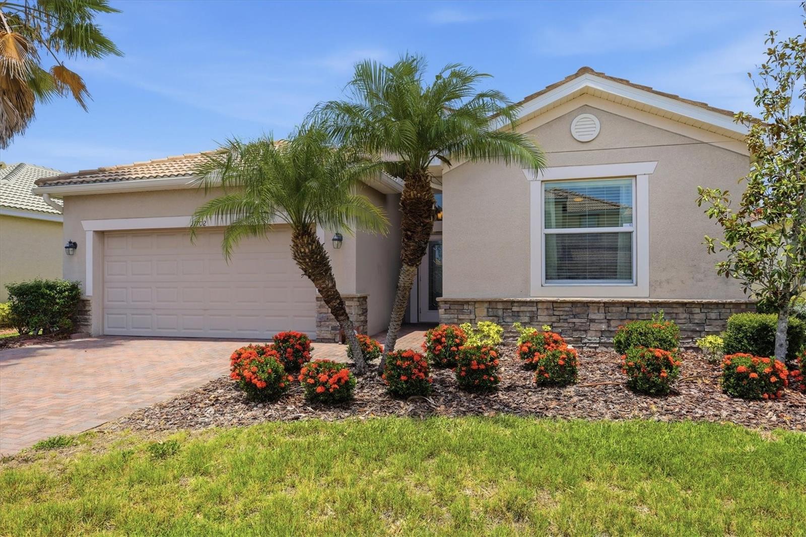 STONEYBROOK AT VENICE - Residential
