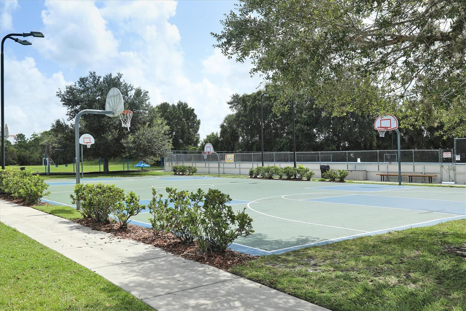 STONEYBROOK AT VENICE - Residential