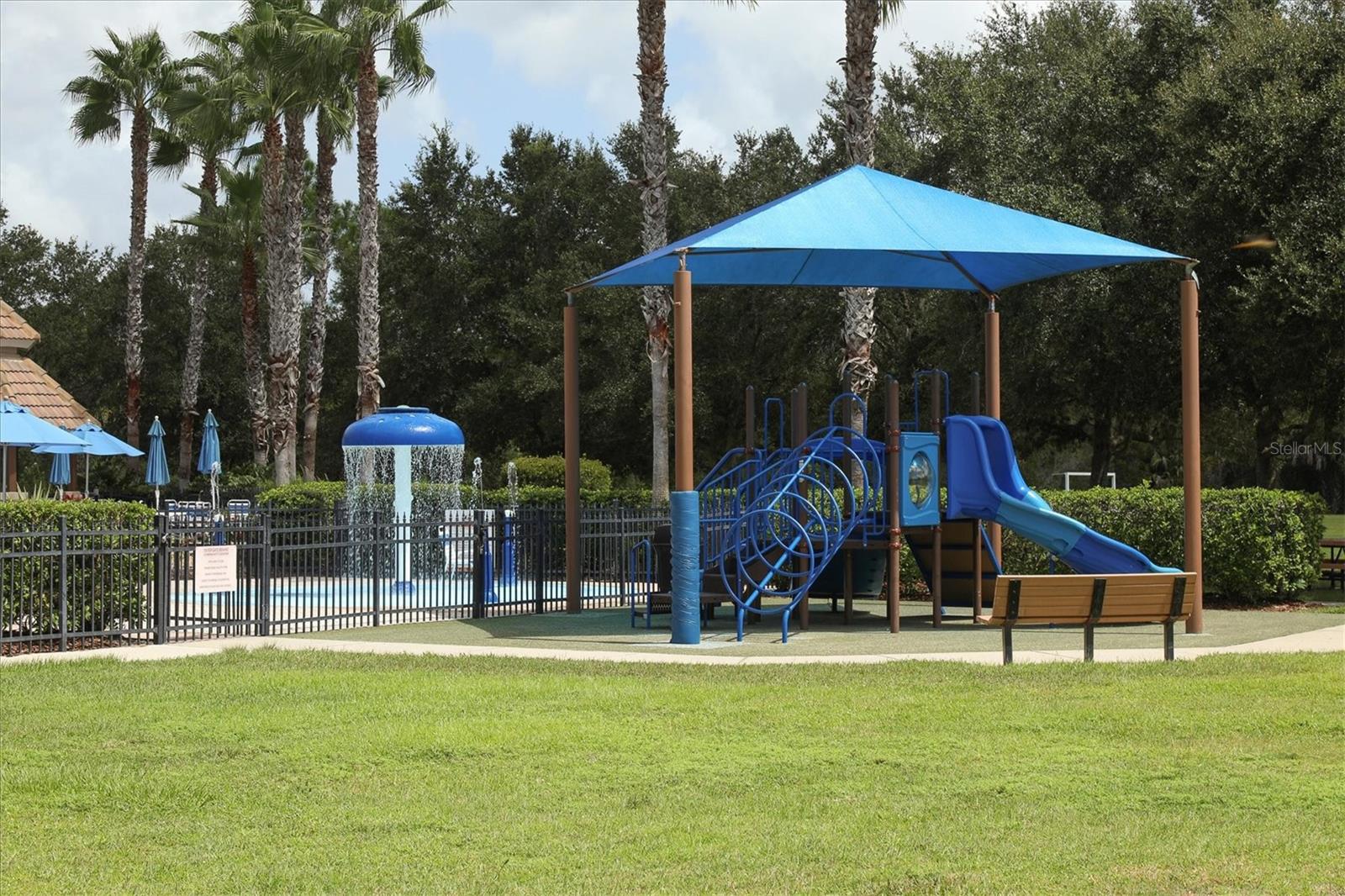 STONEYBROOK AT VENICE - Residential