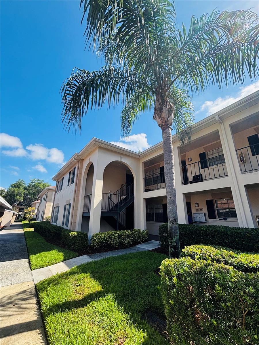 THE GRAND AT OLDE CARROLLWOOD - Residential Lease