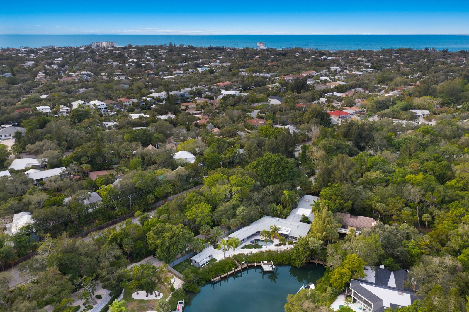 HIDDEN HARBOR - Residential