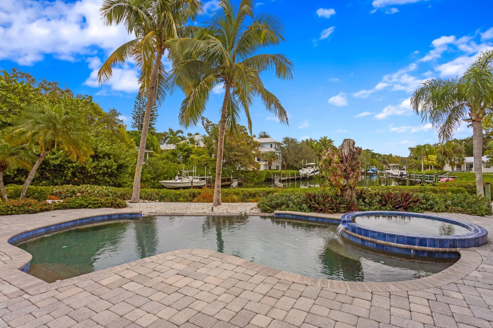 HIDDEN HARBOR - Residential