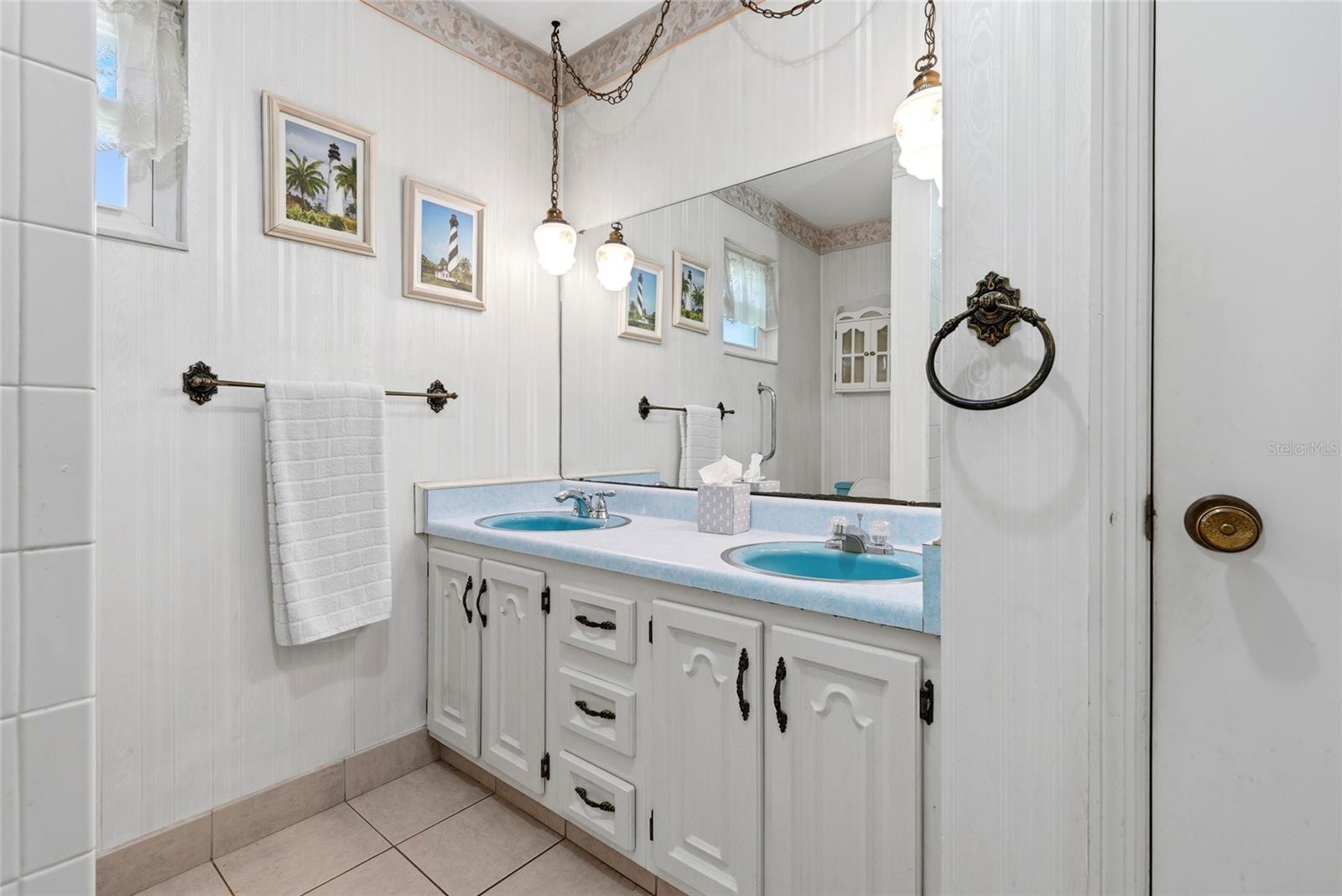 SPRING RIDGE - Residential