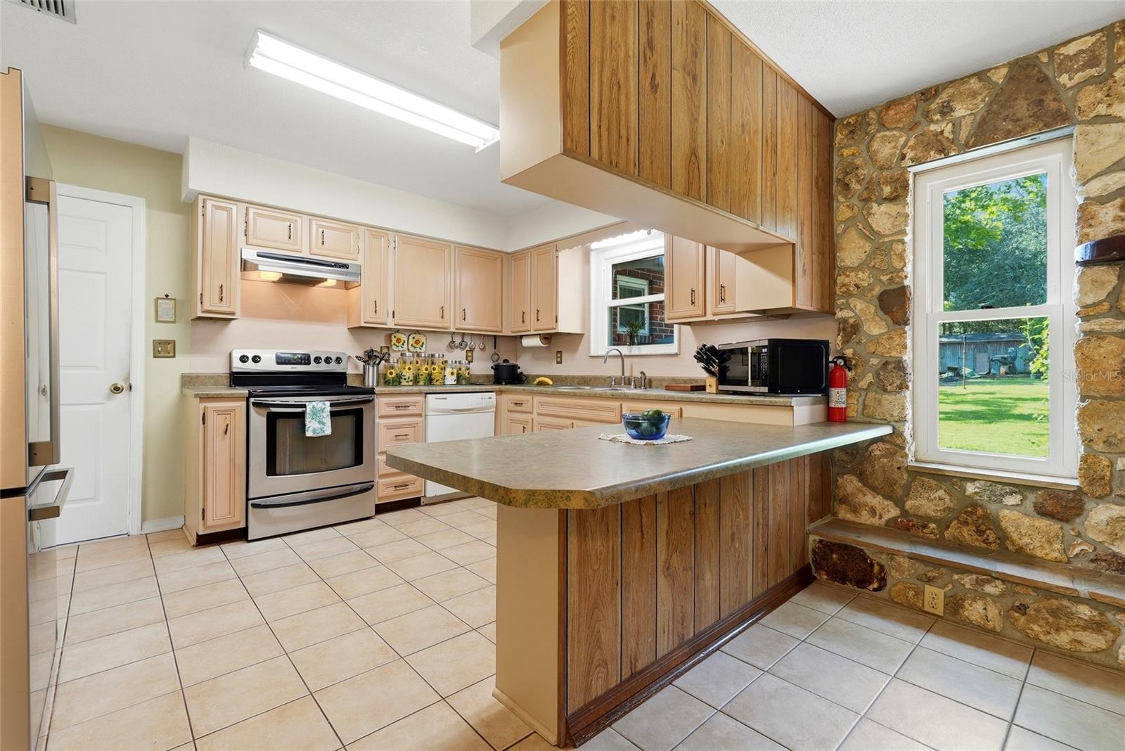 SPRING RIDGE - Residential