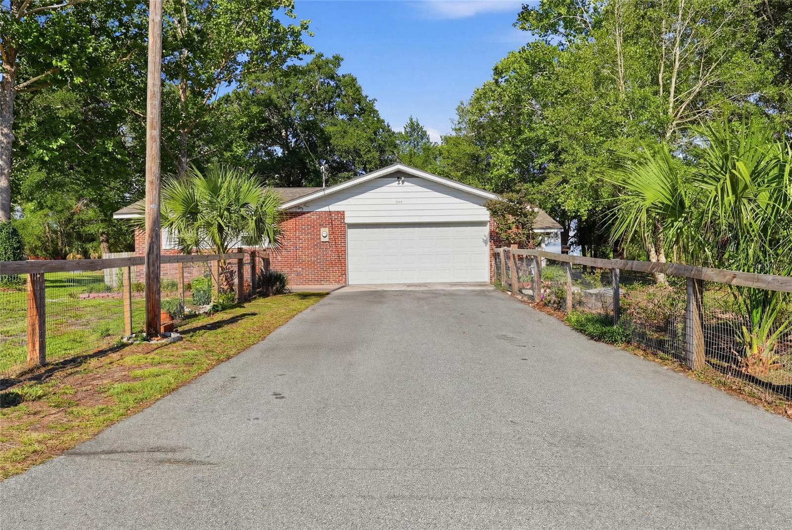 SPRING RIDGE - Residential