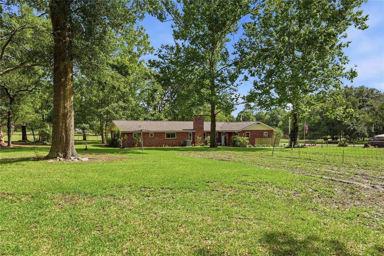 SPRING RIDGE - Residential