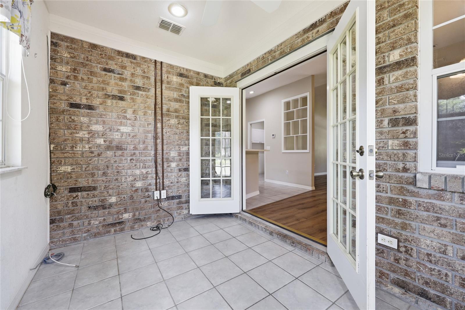 REPLAT SYLVANIA TERRACE - Residential