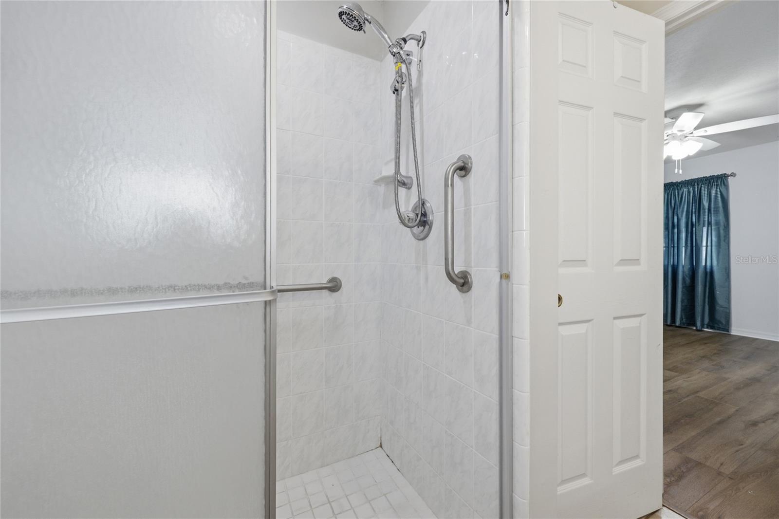REPLAT SYLVANIA TERRACE - Residential