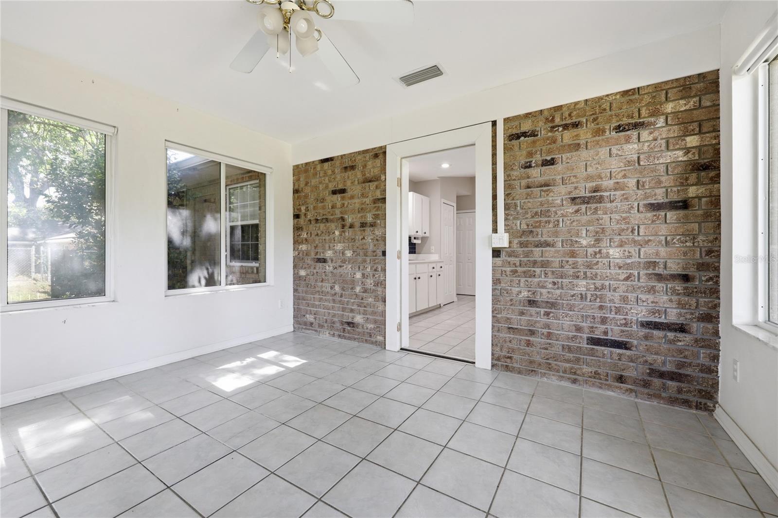 REPLAT SYLVANIA TERRACE - Residential